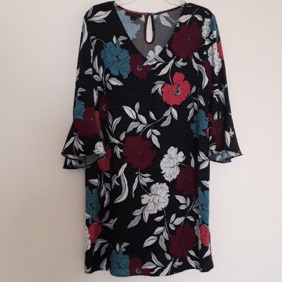 attention Dresses & Skirts - Dress